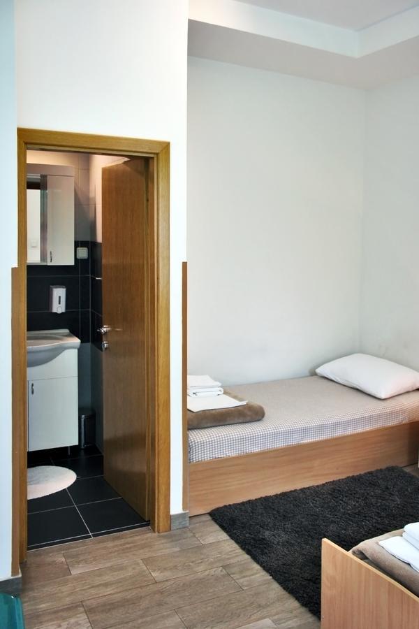 Rooms Fitea Osijek Exterior foto