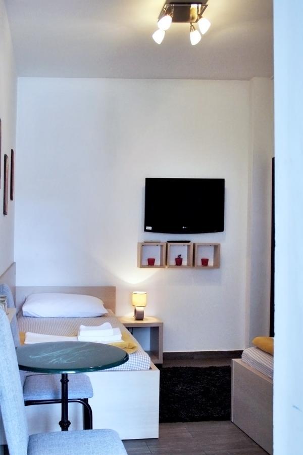 Rooms Fitea Osijek Exterior foto