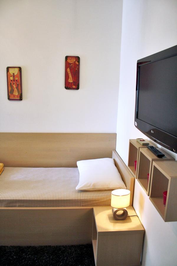 Rooms Fitea Osijek Exterior foto